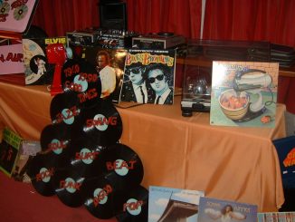 Gli stand e le esibizioni della fiera "Remember Vintage" di Brescia
