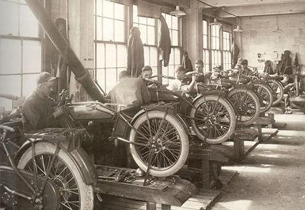17 Settembre 1907 La Nascita Di Un Mito Viene Fondata La Harley Davidson Motor Company Trend Moda