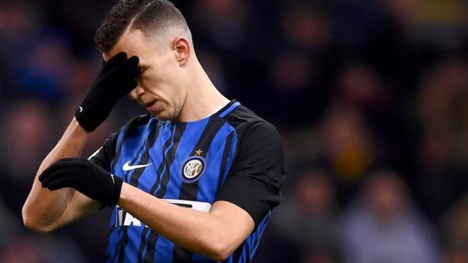 Perisic.mano.in.fronte.750x450