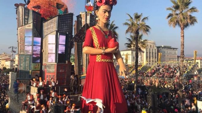 Carro Frida Khalo